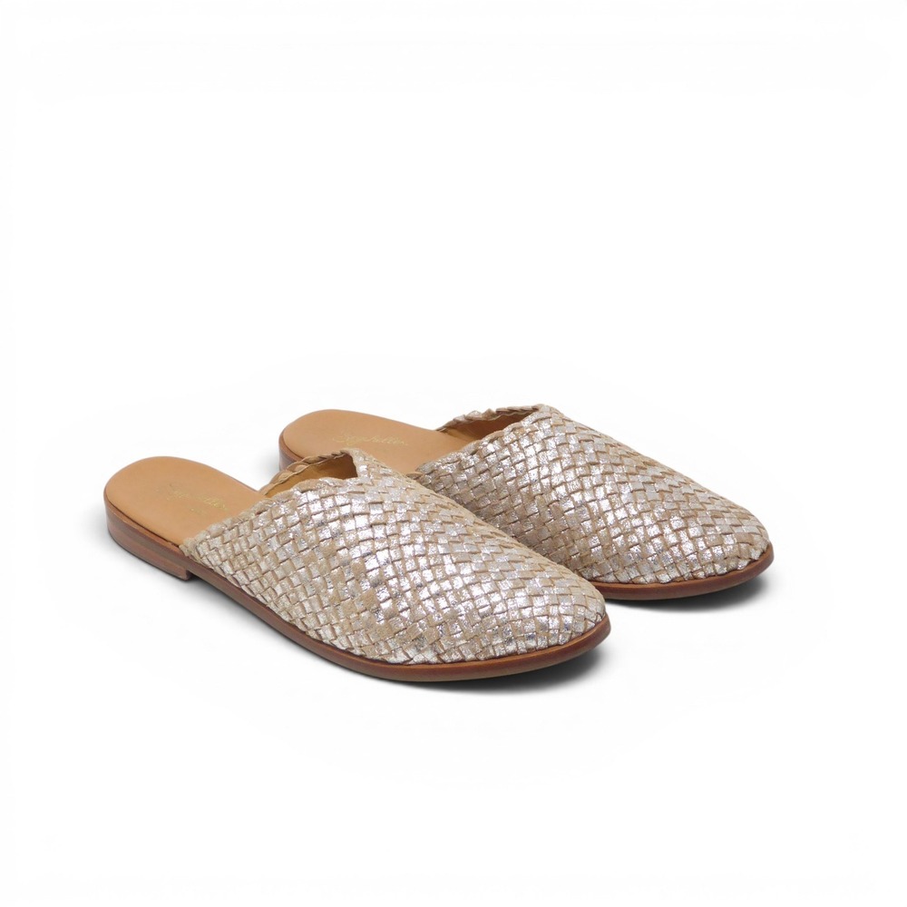 Seychelles Places to Go Womens Mules Silver Woven Leather Flat Slides 9